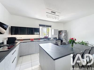 Maison - 123 m² - 4 pièces