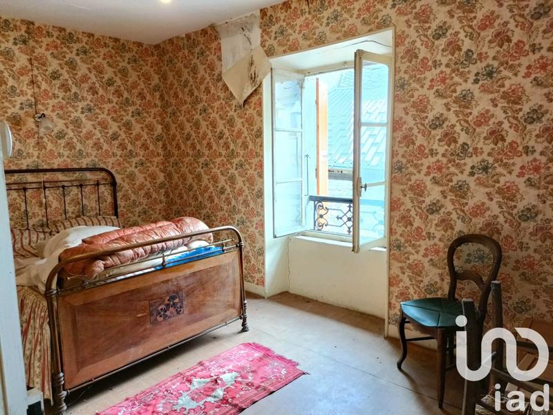 Maison - 151 m² - 8 pièces