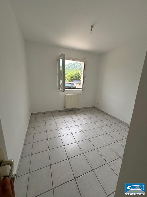 Villa - 90 m² - 4 pièces