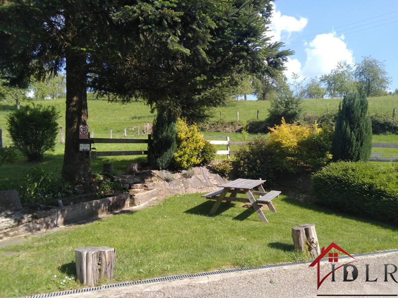 Propriété - 198 m² - 8 pièces