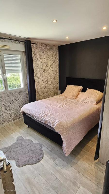 Maison - 93 m² - 5 pièces