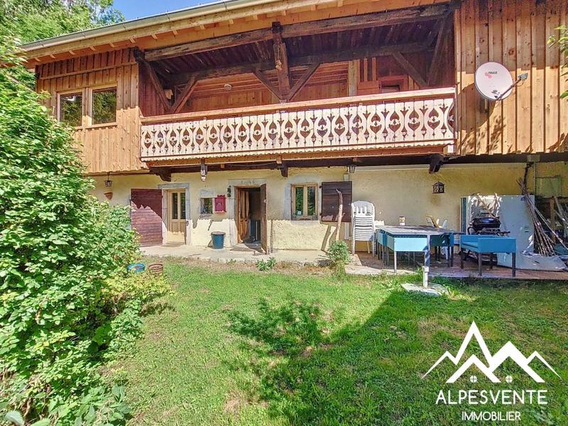 Maison ancienne - 200 m² - 9 pièces