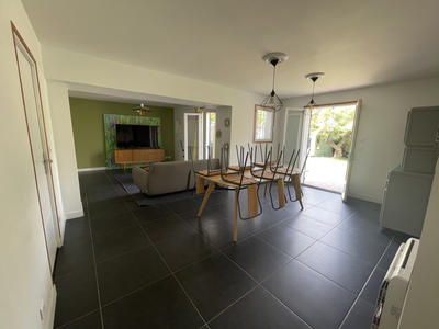 Villa - 98 m² - 4 pièces