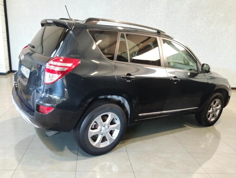Toyota Rav4 2.2 d-4d 150 le Cap 5p