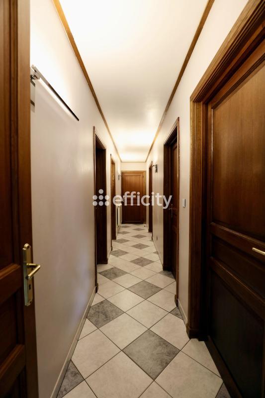 Maison - 166 m² - 5 pièces