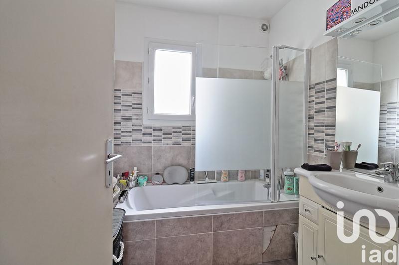 Appartement - 98 m² - 4 pièces