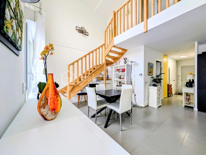 Duplex - 90 m² - 4 pièces