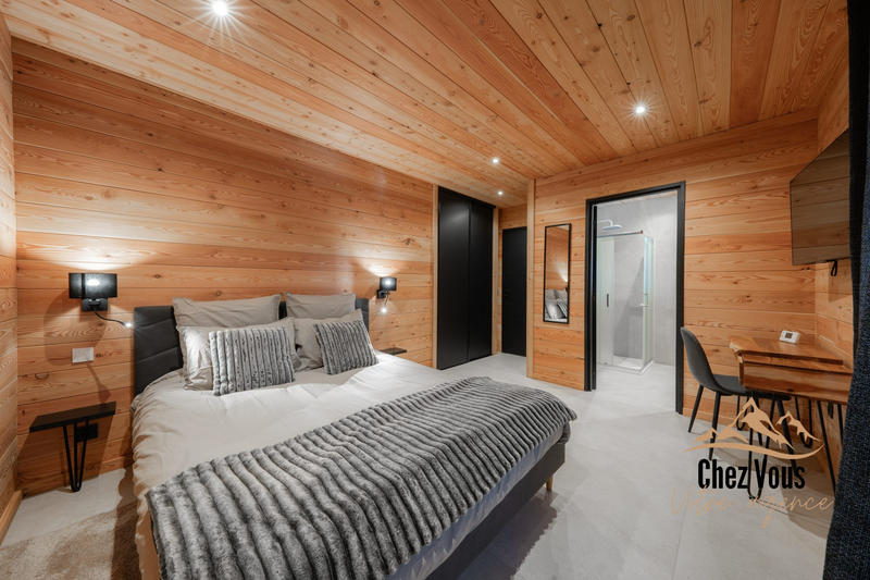 Châlet - 255 m² - 6 pièces