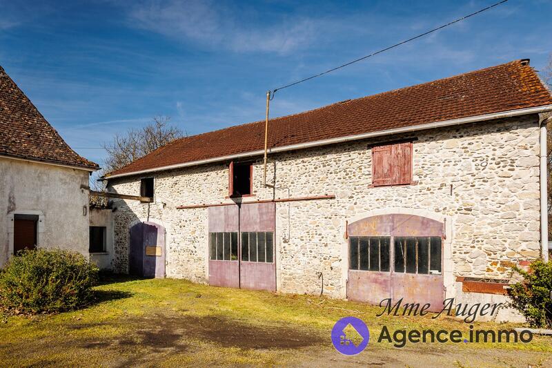 Maison ancienne - 111 m² - 4 pièces