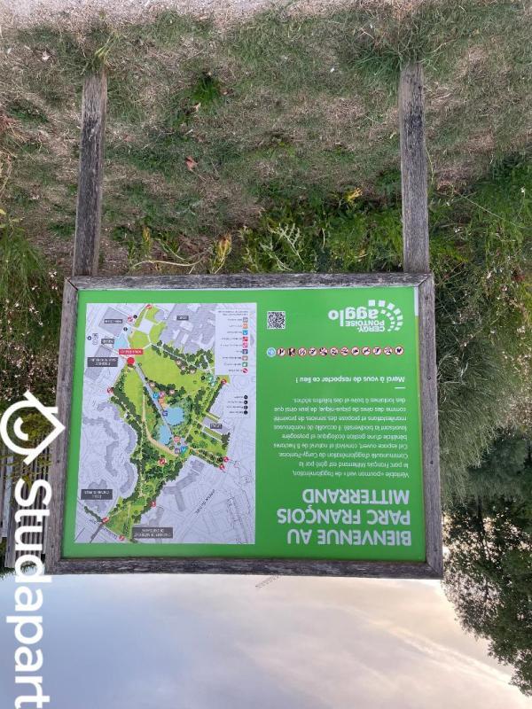 Chambre - 11 m² - 1 pièce