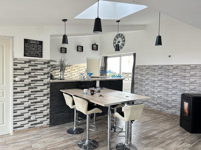 Maison - 160 m² - 7 pièces