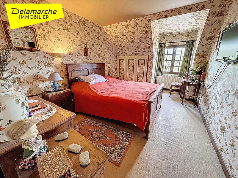 Maison - 165 m² - 7 pièces