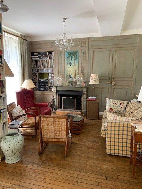 Maison - 165 m² - 7 pièces