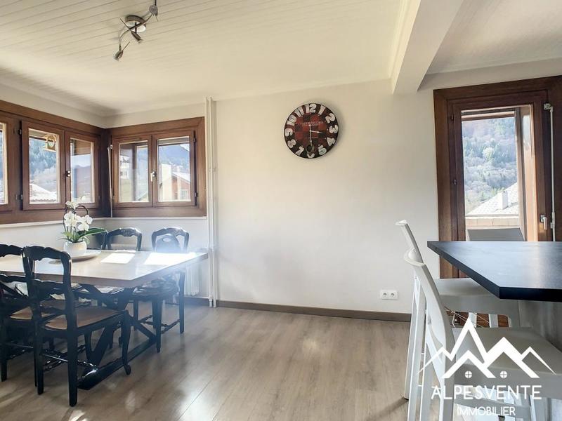 Appartement - 75 m² - 3 pièces