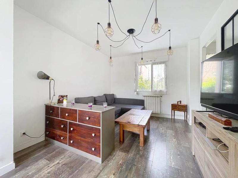 Maison - 67 m² - 5 pièces