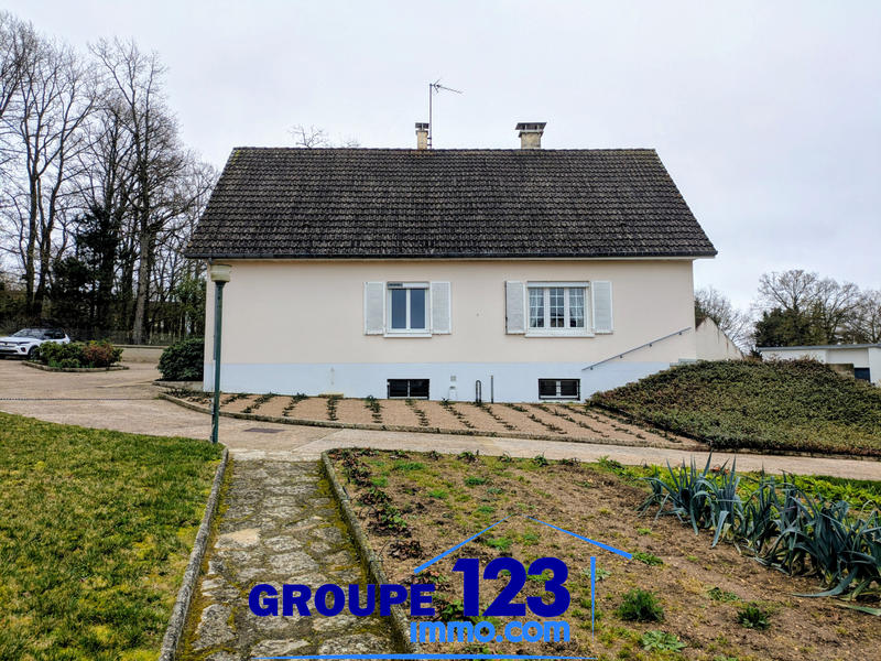 Maison - 156 m² - 7 pièces