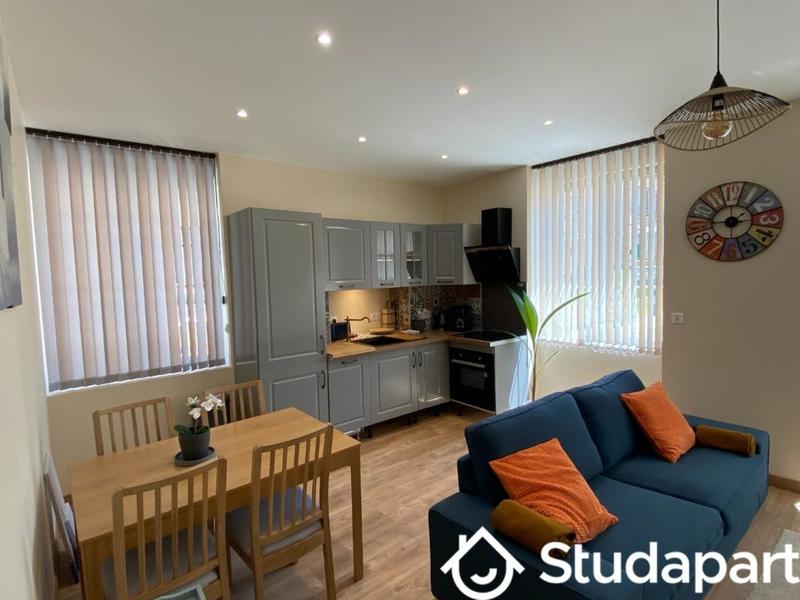 Chambre - 12 m² - 1 pièce