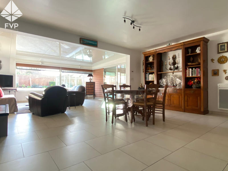 Maison - 125 m² - 6 pièces