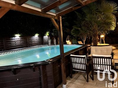 Maison - 122 m² - 7 pièces