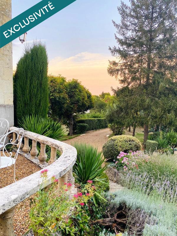 Maison de maîtres - 260 m² - 10 pièces