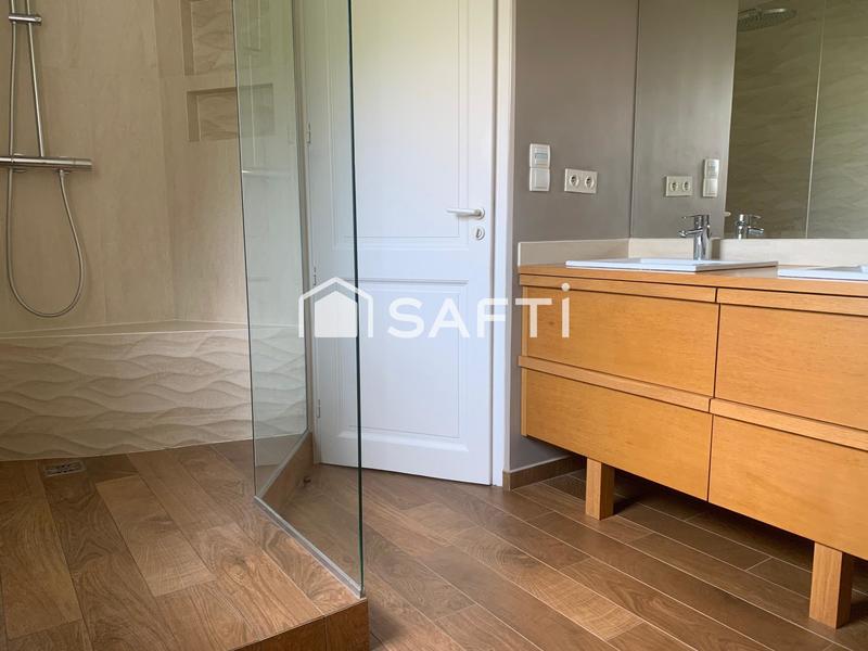 Villa - 210 m² - 7 pièces