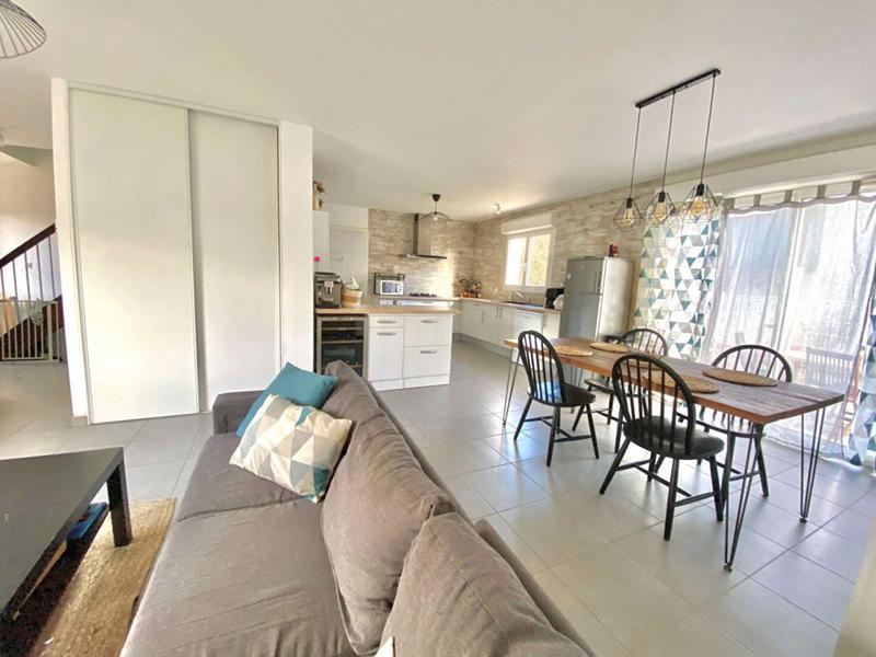 Maison - 110 m² - 5 pièces