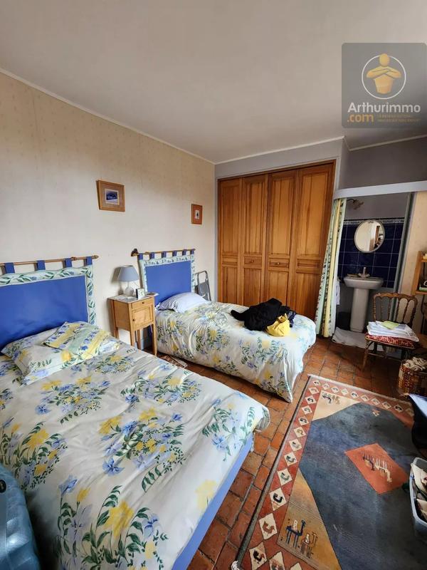 Maison - 150 m² - 5 pièces