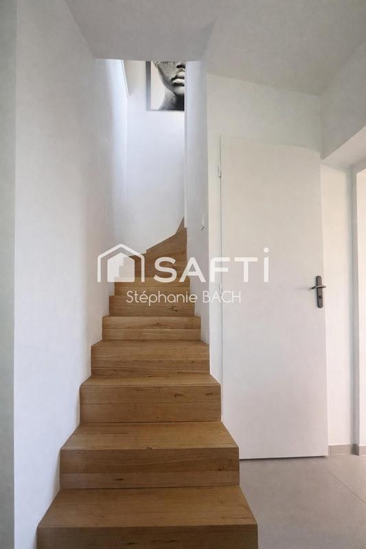 Maison - 108 m² - 4 pièces