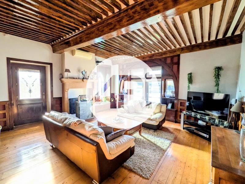 Maison en pierre - 140 m² - 4 pièces