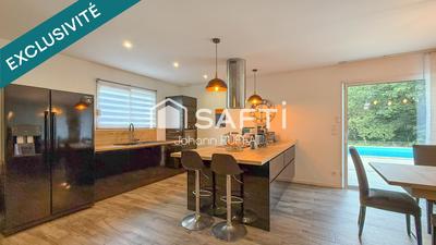 Maison - 95 m² - 3 pièces