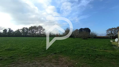 Maison - 180 m² - 8 pièces