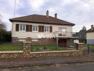 Maison - 87 m² - 4 pièces