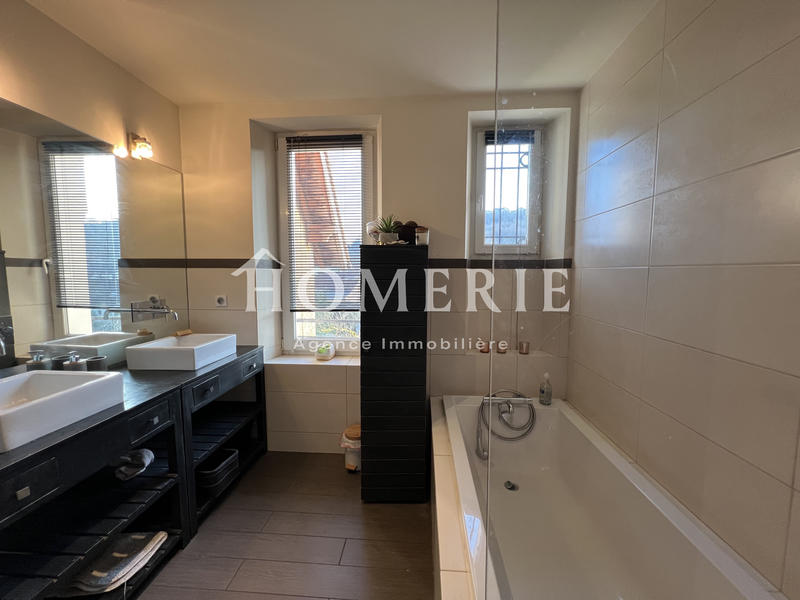 Maison - 128 m² - 5 pièces