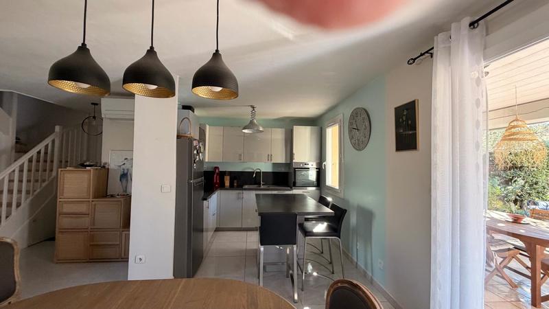 Maison - 115 m² - 5 pièces