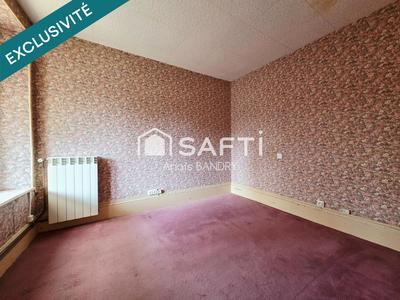 Maison - 83 m² - 5 pièces