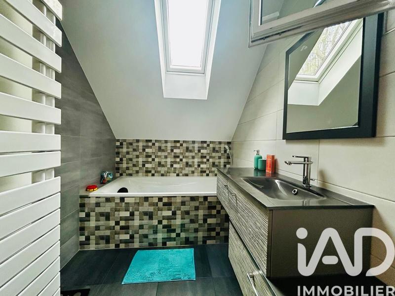 Maison - 128 m² - 5 pièces