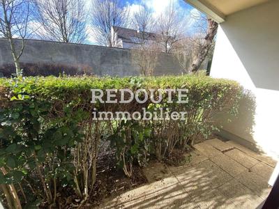 Bureau - 93 m² - 5 pièces