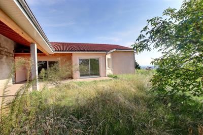 Villa - 120 m² - 4 pièces