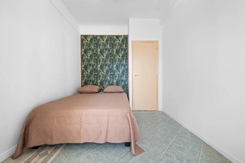 Maison - 297 m² - 14 pièces