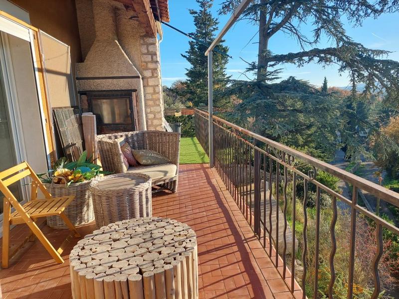 Maison - 100 m² - 3 pièces