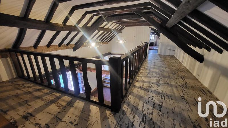 Maison - 235 m² - 6 pièces