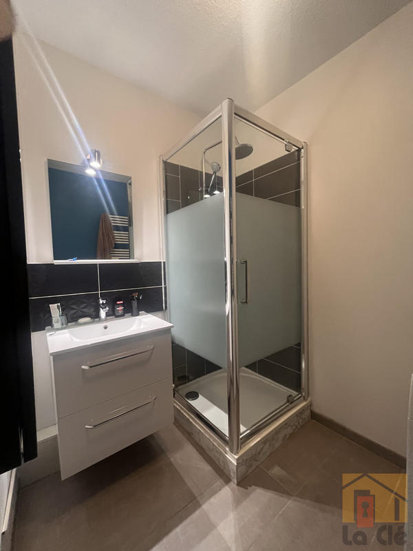 Appartement - 106 m² - 5 pièces