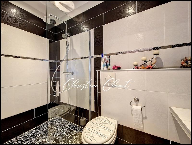 Maison - 174 m² - 5 pièces