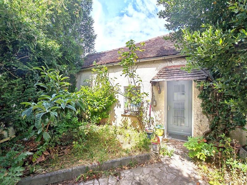 Maison - 96 m² - 5 pièces