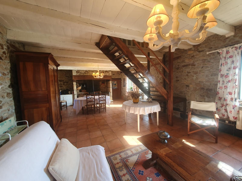 Maison de village - 212 m² - 7 pièces