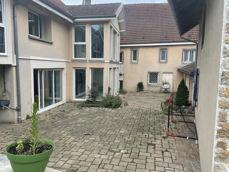 Maison de ville - 212 m² - 7 pièces