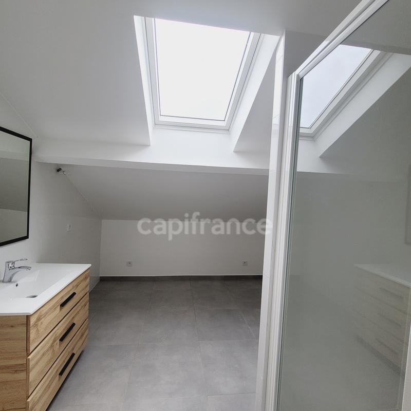 Appartement - 120 m² - 4 pièces