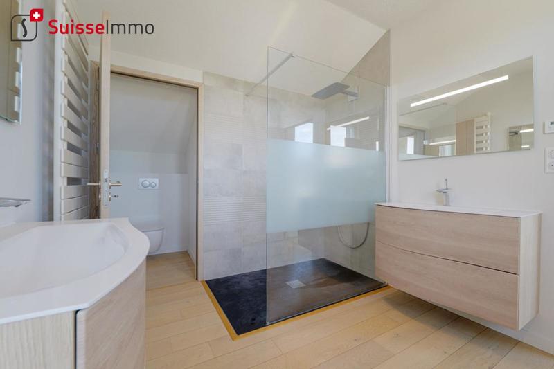 Appartement - 179 m² - 6 pièces