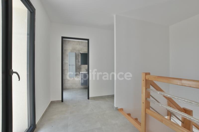 Maison - 165 m² - 4 pièces