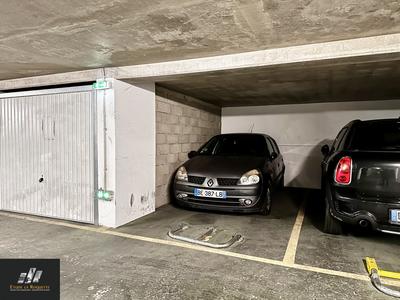 Parking - 15 m²
